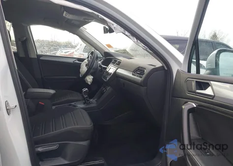 2023 Volkswagen Tiguan 2.0T S z USA, uszkodzony, nr VIN 3VVRB7AX8PM112947
